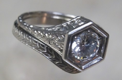 Antique platinum ring